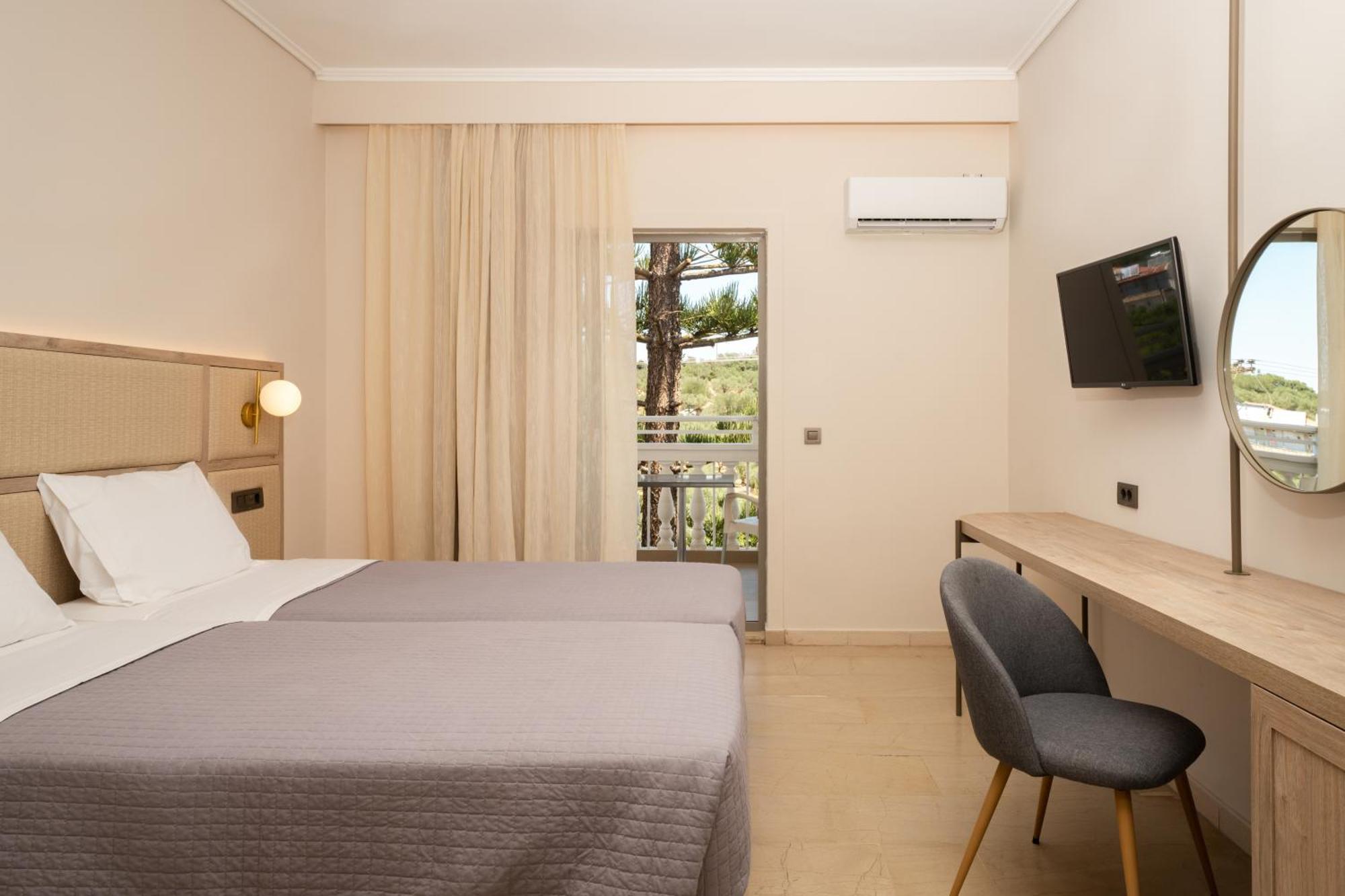 Karras Grande Resort Plános Eksteriør bilde