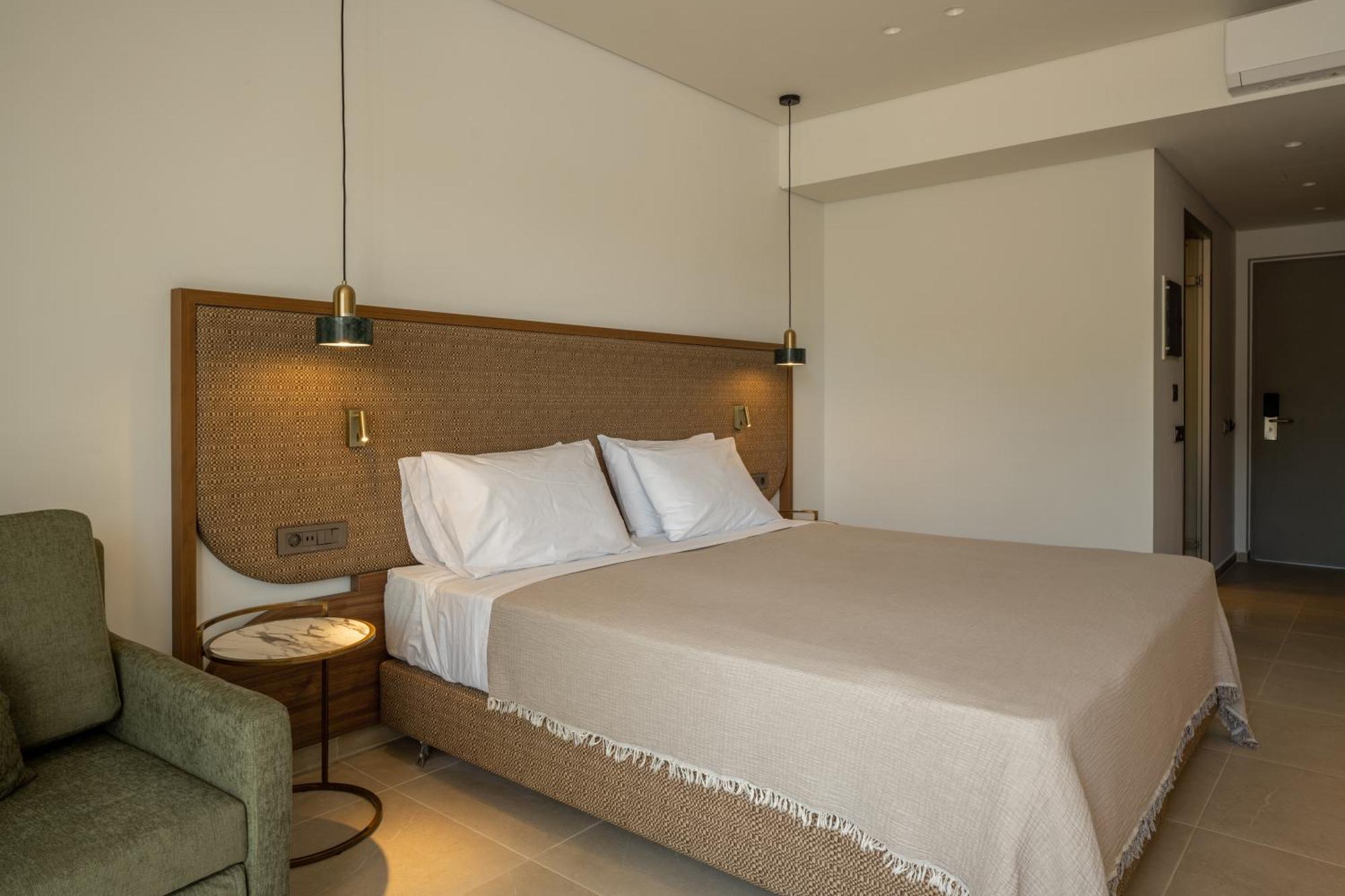 Karras Grande Resort Plános Eksteriør bilde